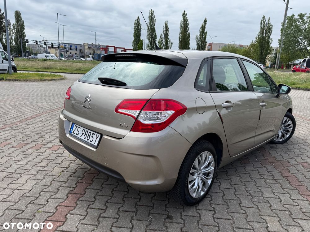 Citroën C4 1.6 VTi SX - 11