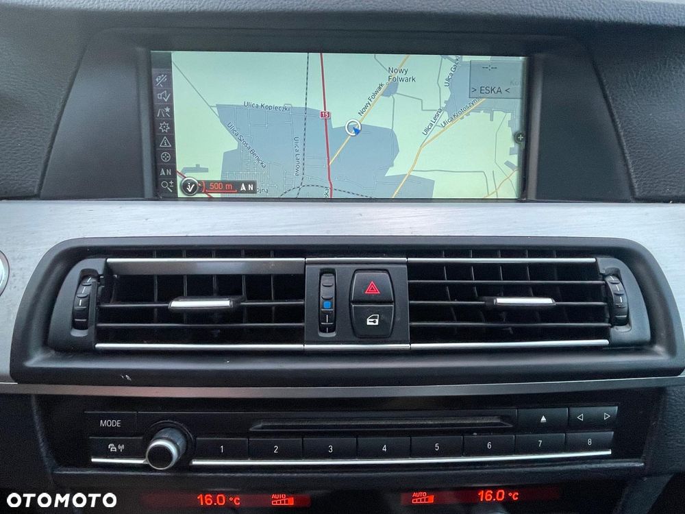 BMW Seria 5 520d Blue Performance - 13