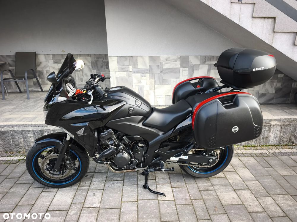 Honda CBF - 28