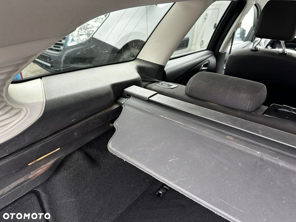 Ford Focus 1.0 EcoBoost Titanium Business - 27
