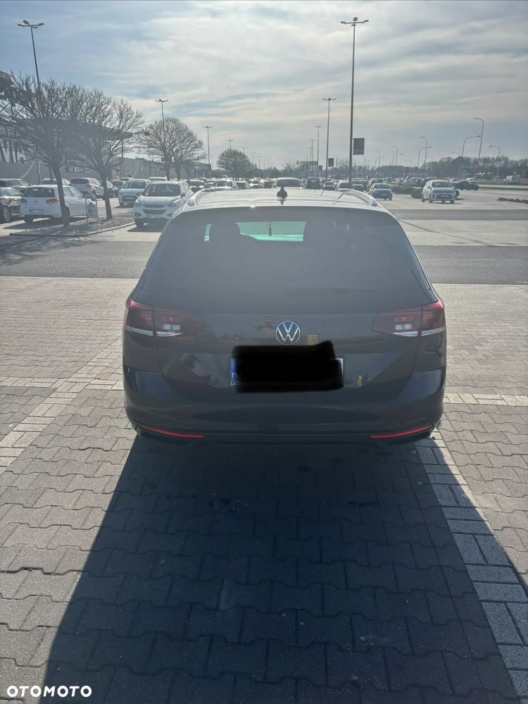 Volkswagen Passat - 6