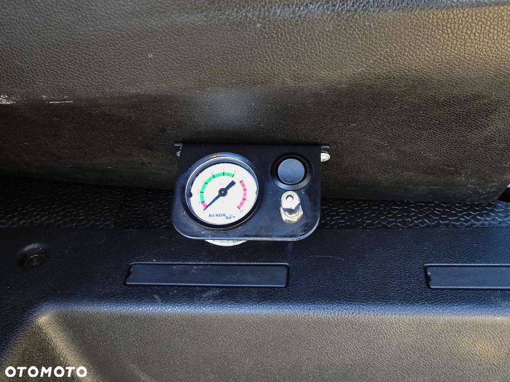 Renault MASTER PLANDEKA 10 PALET TEMPOMAT KLIMATYZACJA PNEUMATYKA  170KM - 39