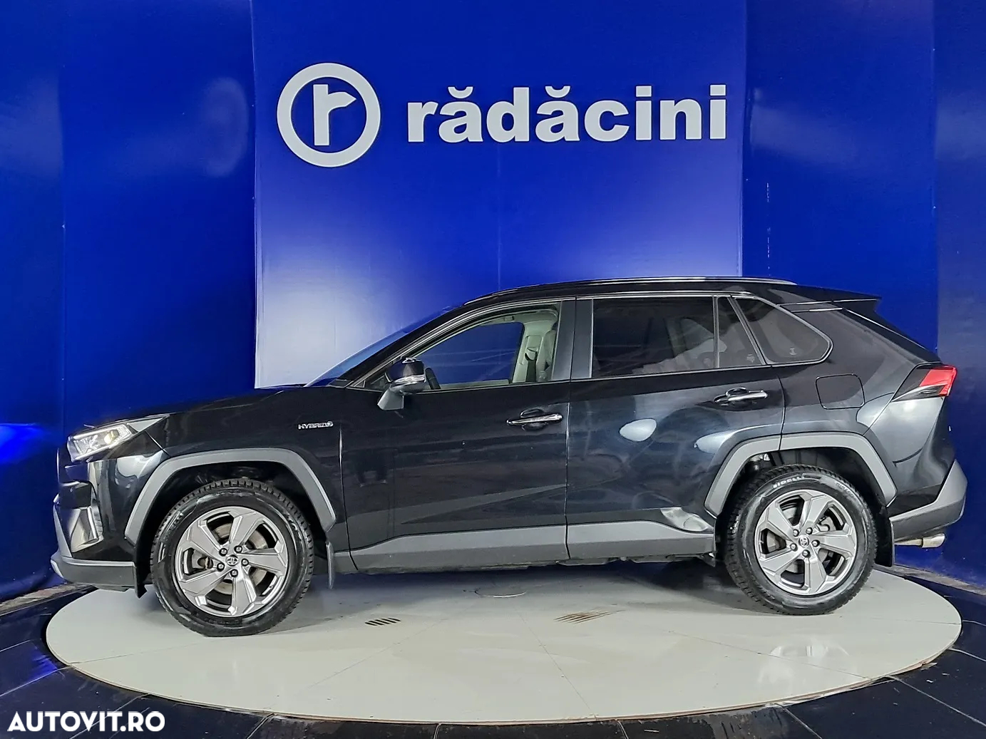Toyota RAV4 - 2