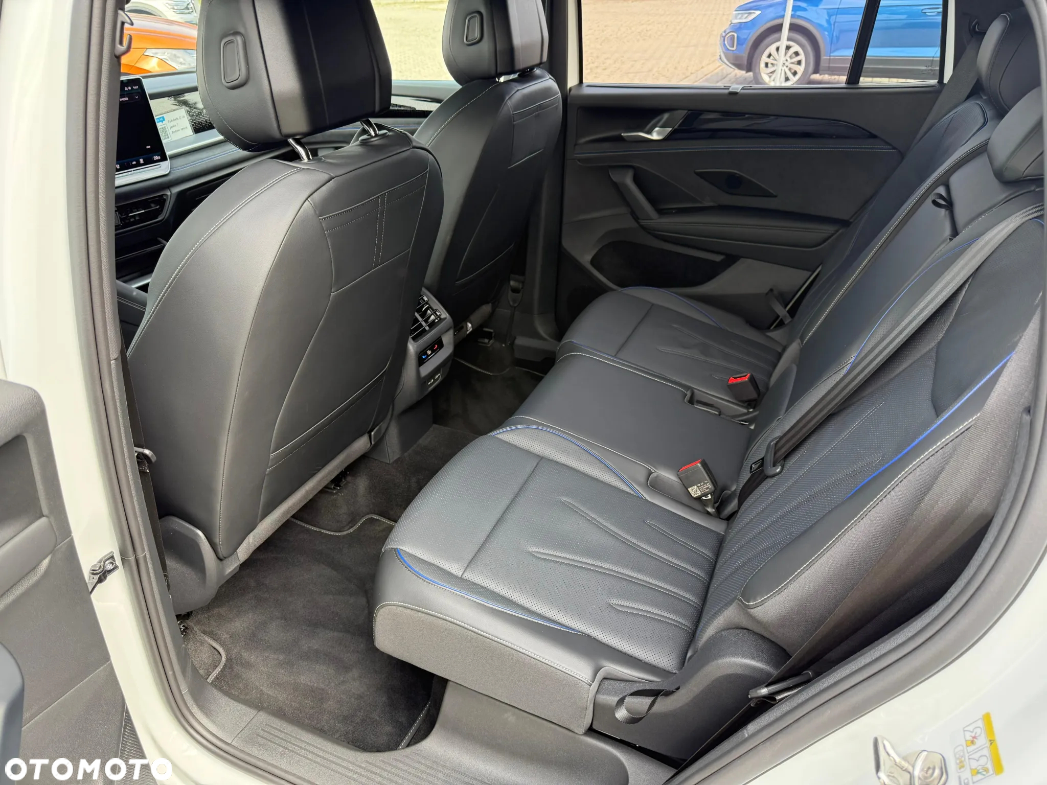 Volkswagen Tayron 2.0 TDI SCR 4Mot R-Line DSG - 14