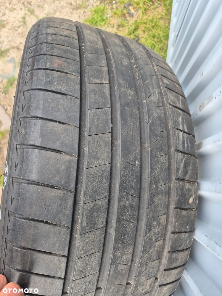Opona Bridgestone Turanza 285/35 R22 - 9