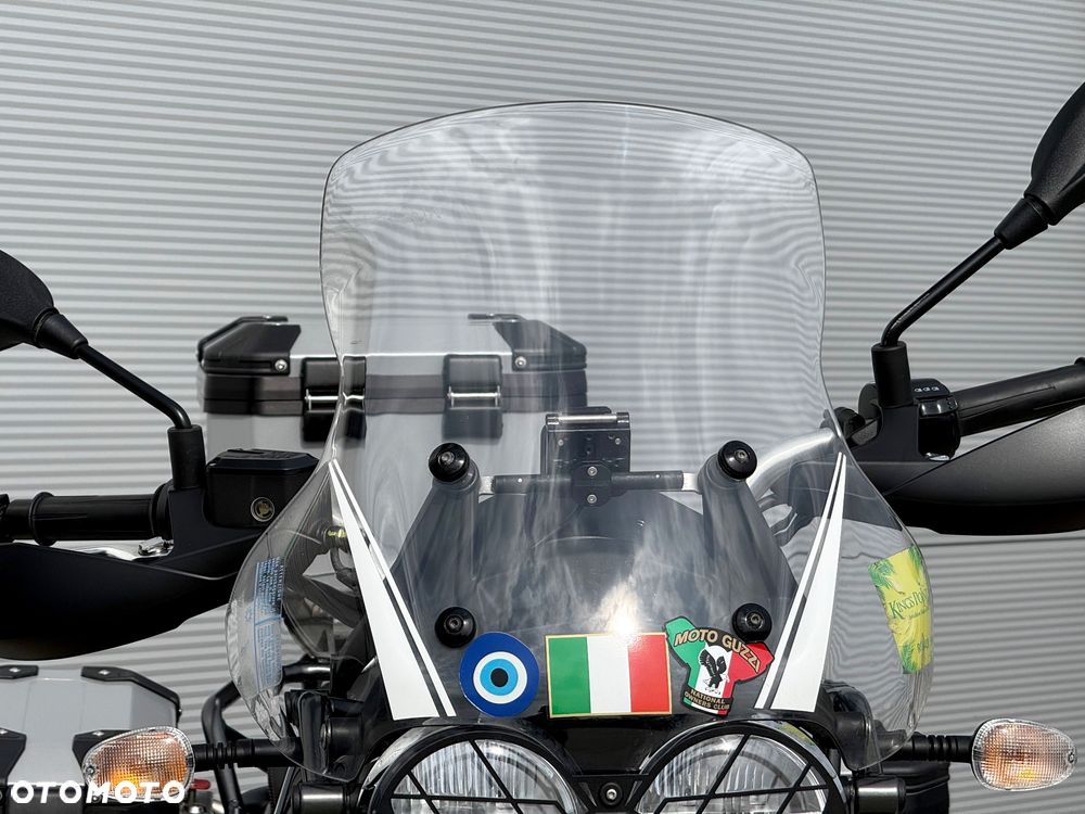 Moto Guzzi V85 - 26