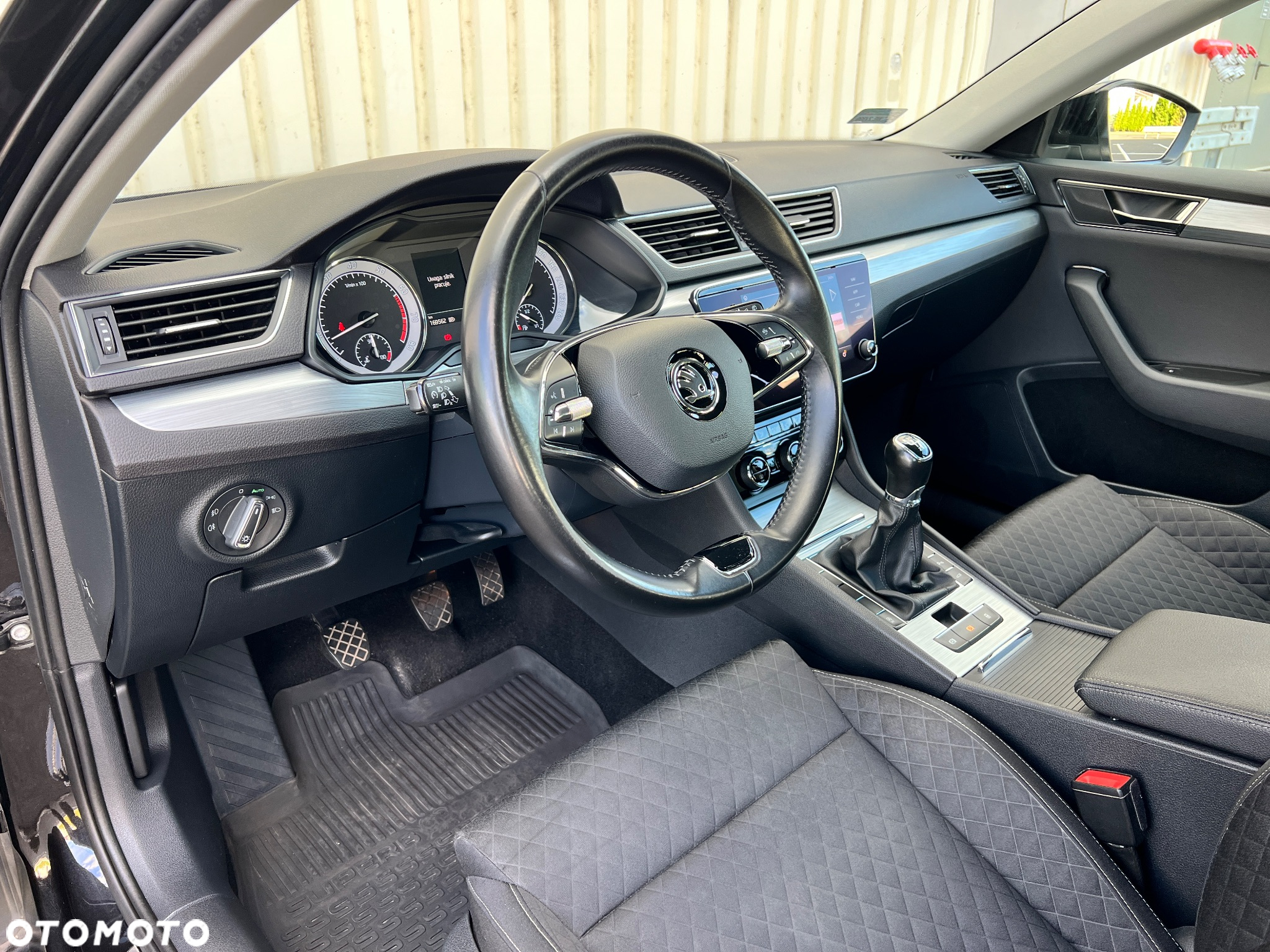 Skoda Superb 1.5 TSI Ambition - 15
