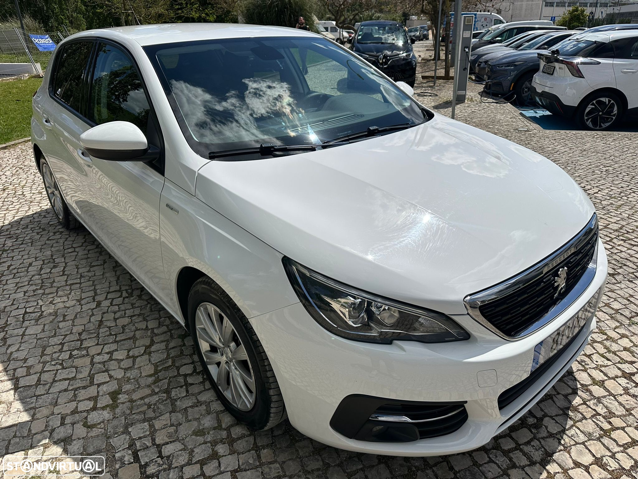 Peugeot 308 1.5 BlueHDi Active - 8
