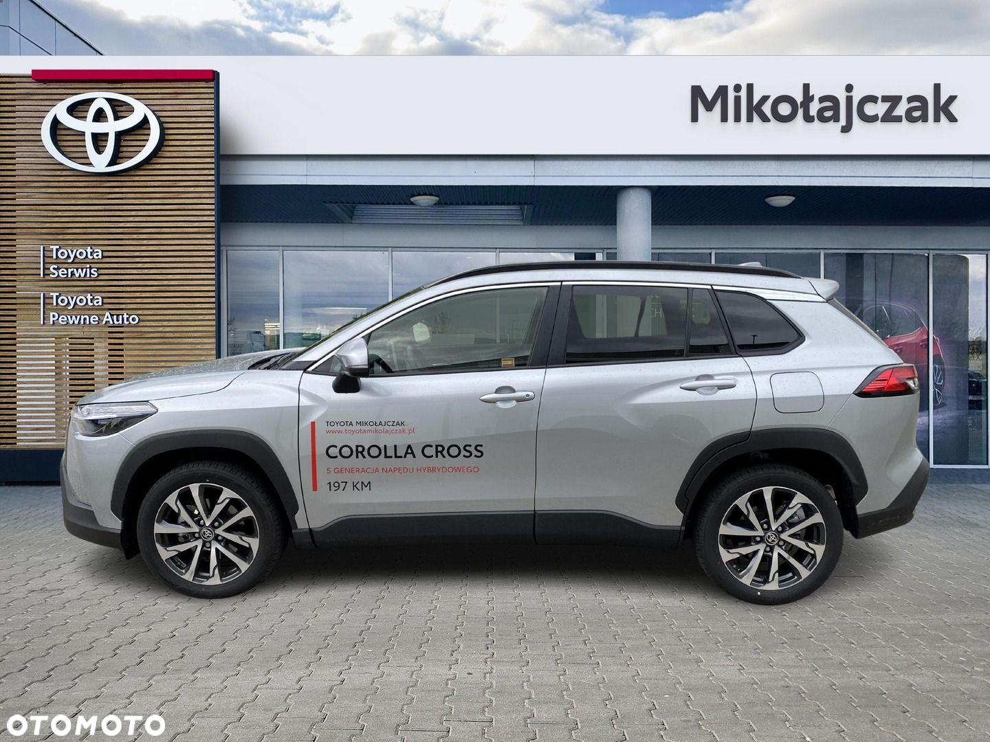 Toyota Corolla Cross - 8