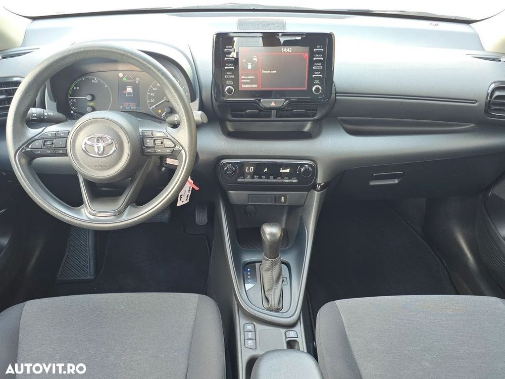 Toyota Yaris - 15