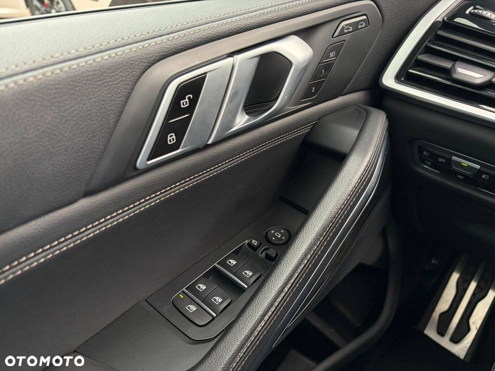 BMW X6 xDrive30d mHEV - 18