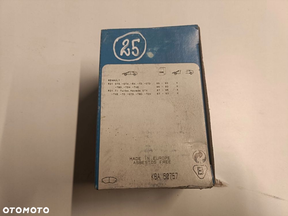KLOCKI HAMULCOWE Renault 21 PRZEDNIE _ przód 546881 - 1