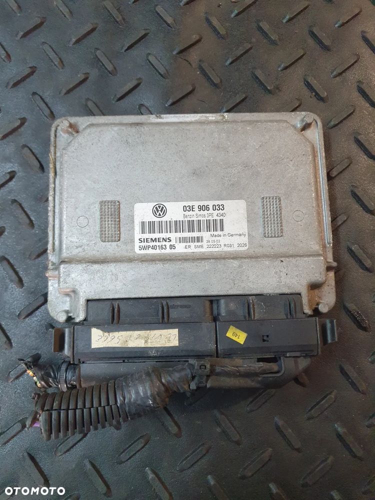 VW POLO IV 9N 1.2 12V AZQ ECU STEROWNIK SILNIKA KOMPUTER 03E906033 VOLKSWAGEN SIEMENS POSIADAM 4 SZT - 3
