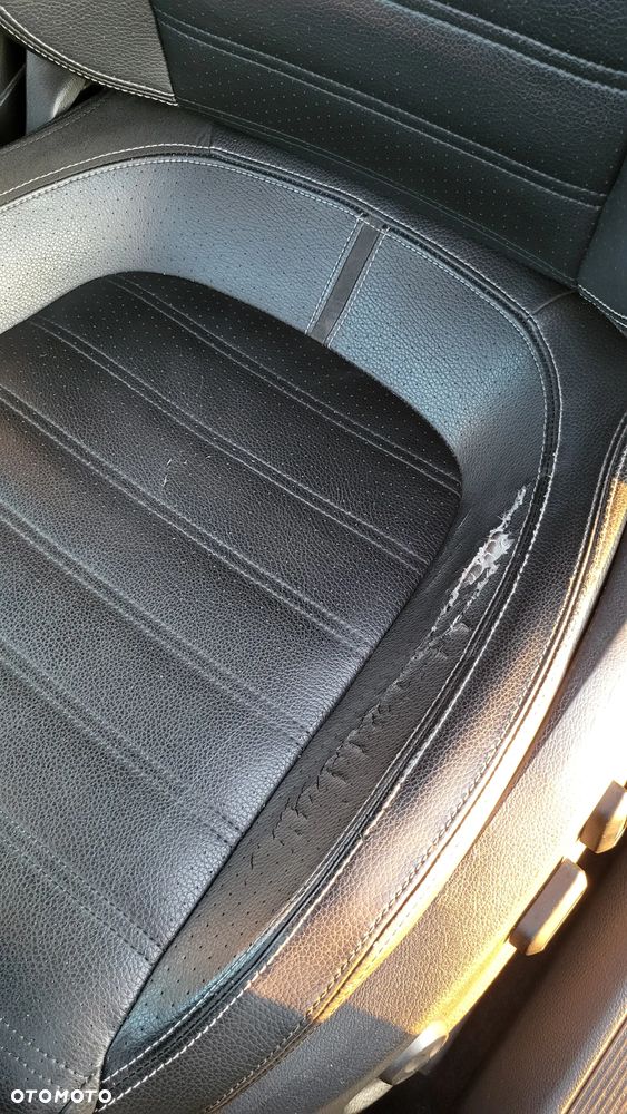 Volkswagen Passat CC - 16