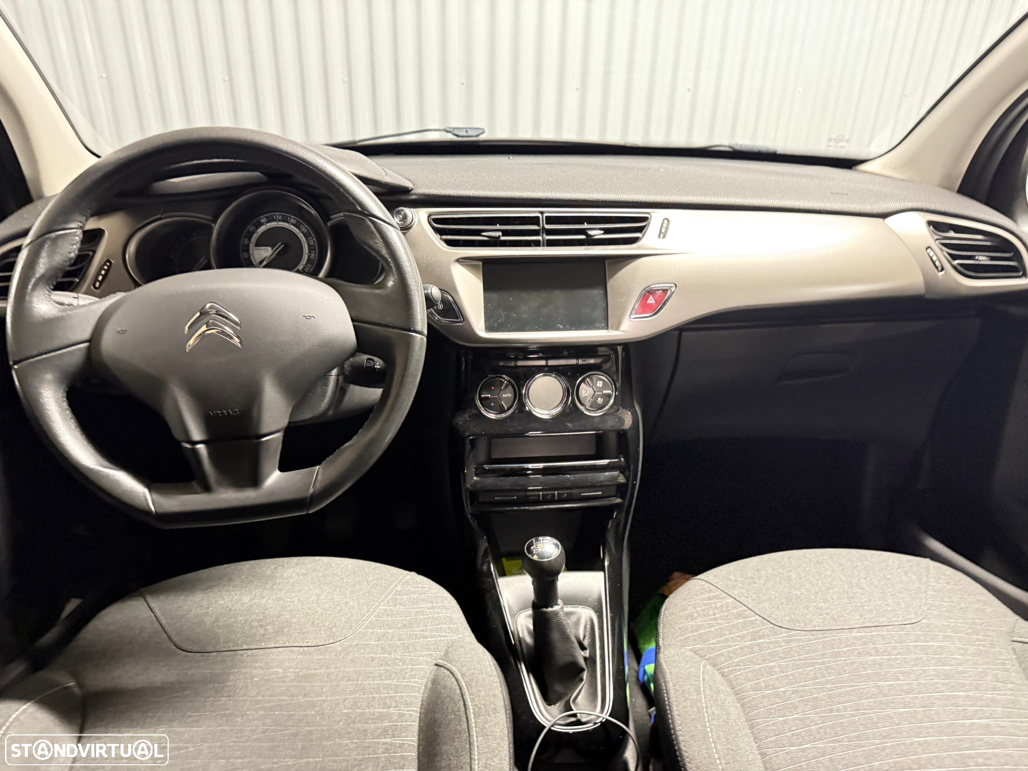 Citroën C3 1.2 PureTech Collection - 6
