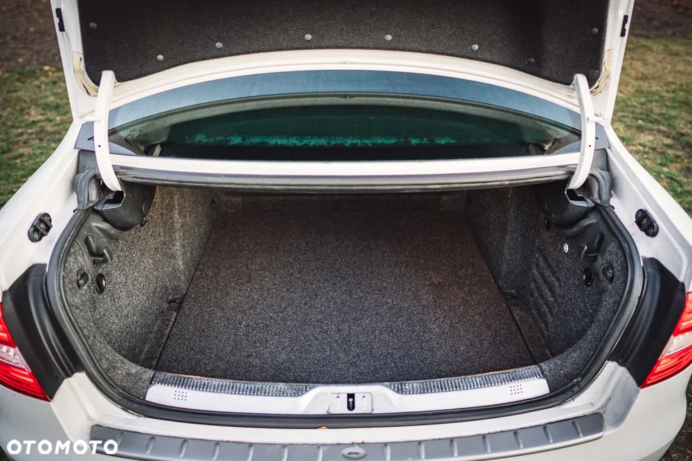 Skoda Superb 1.6 TDI Exclusive - 11