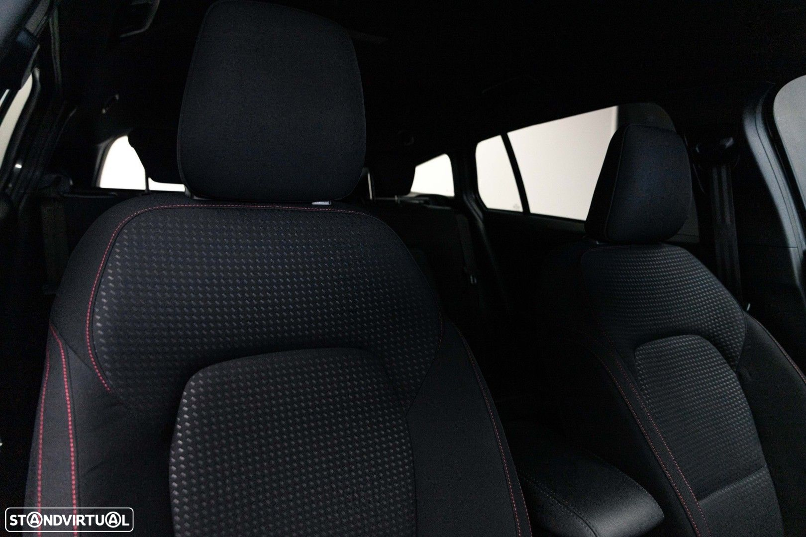 Ford Focus SW 1.0 EcoBoost MHEV ST-Line - 26