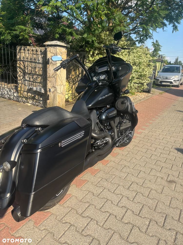 Harley-Davidson Touring Road Glide - 6