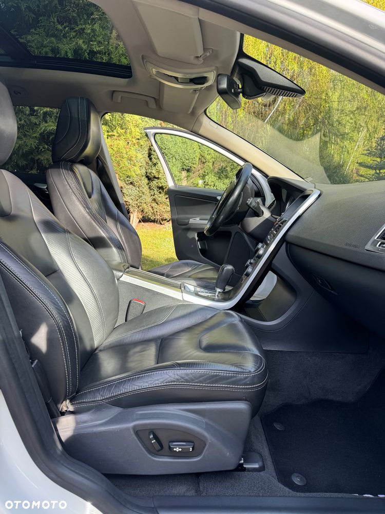 Volvo XC 60 T5 Powershift RDesign - 13