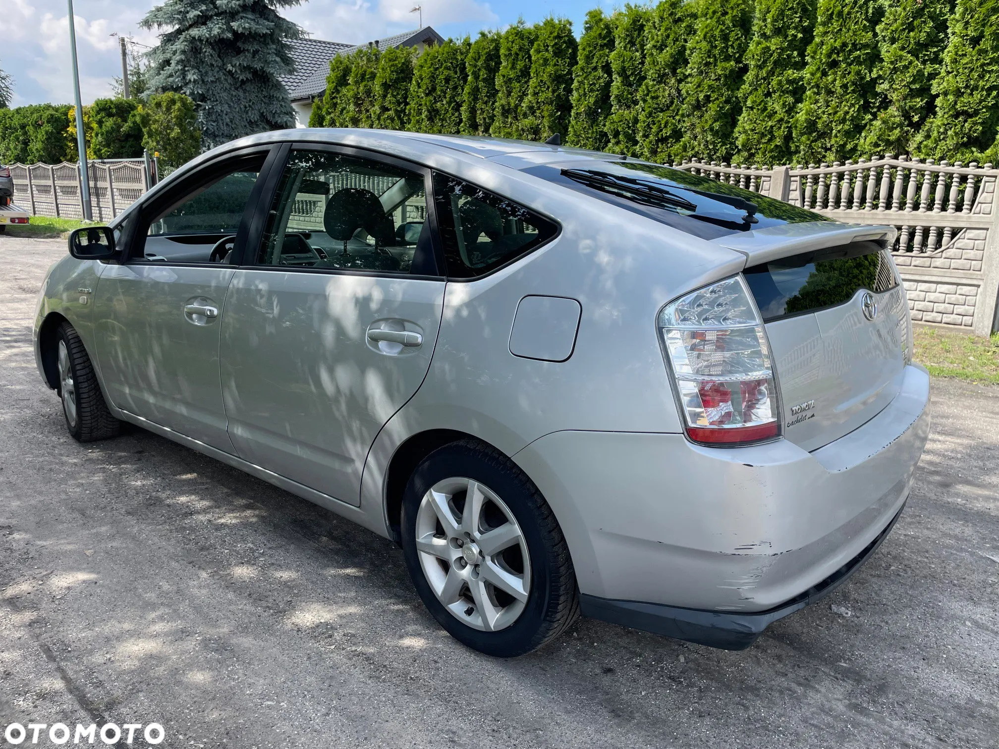Toyota Prius - 2