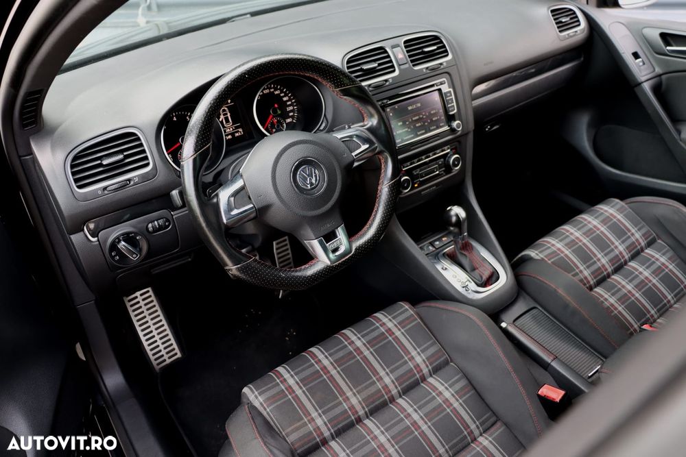 Volkswagen Golf - 19