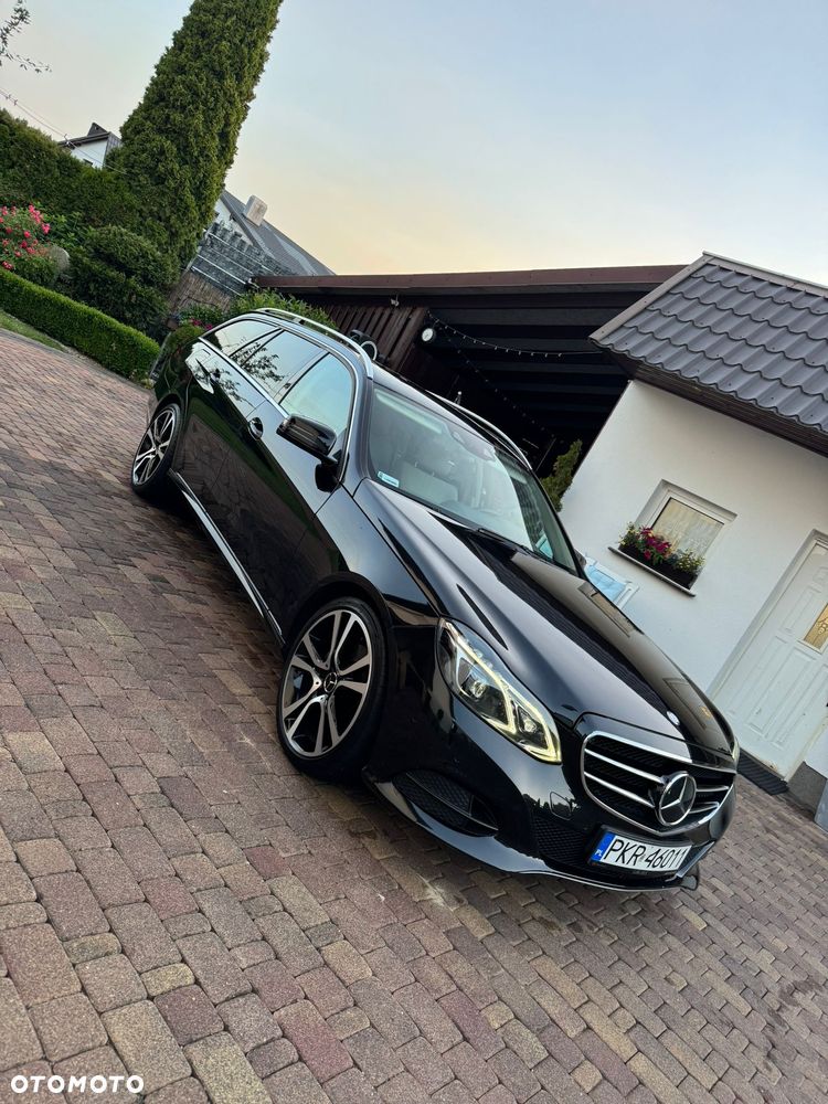 Mercedes-Benz Klasa E 300 BlueTEC 7G-TRONIC - 1