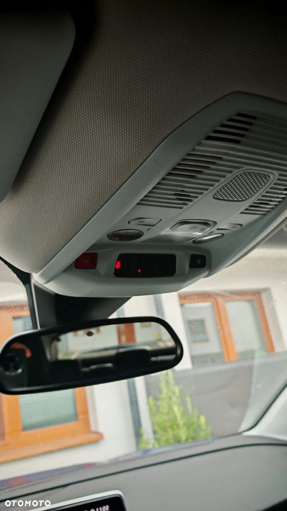 Peugeot 3008 - 24