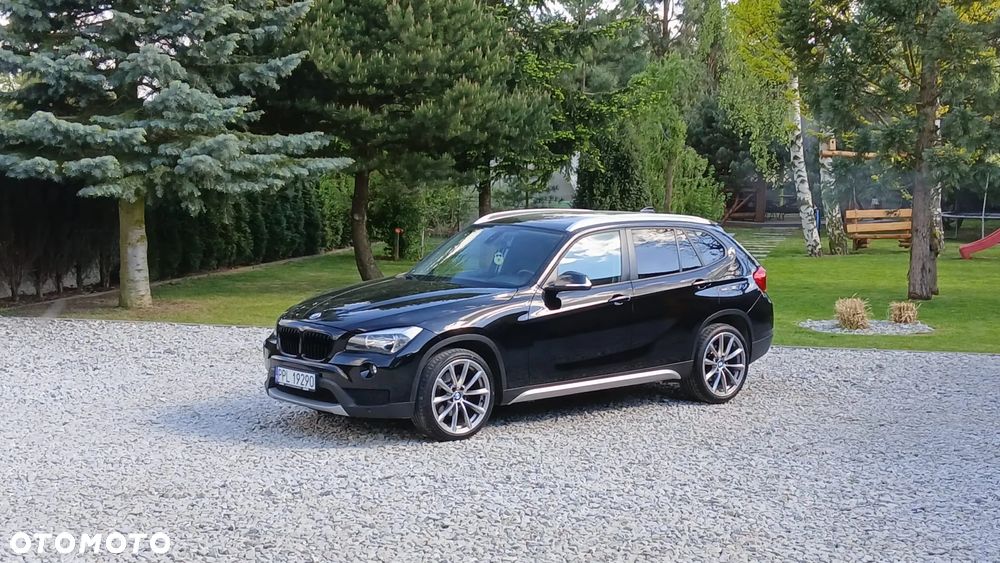 BMW X1 sDrive18d xLine - 11