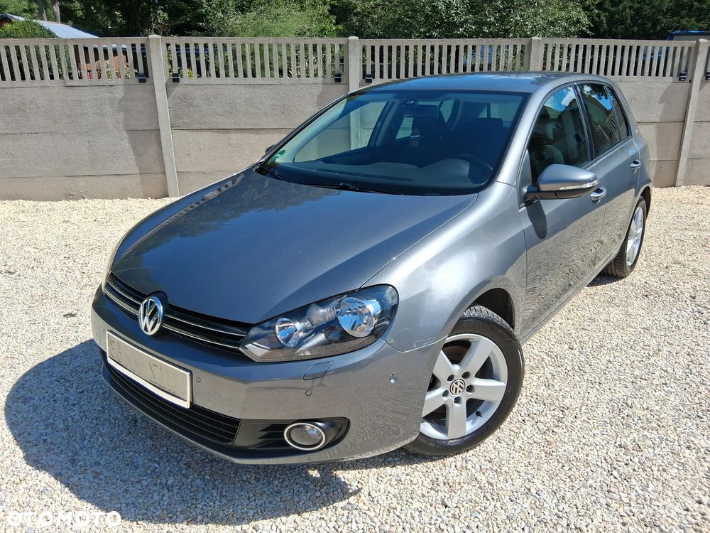 Volkswagen Golf - 34