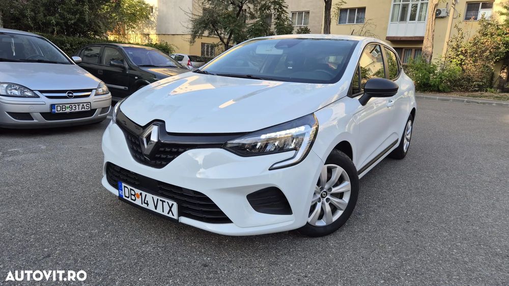 Renault Clio - 1