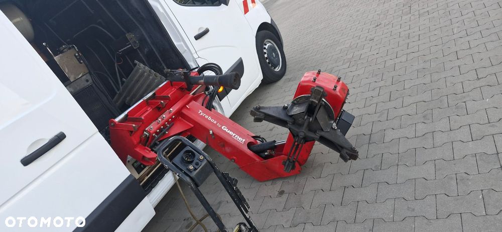 Renault Master Wulkanizacja Mobilna GUERNET - 4