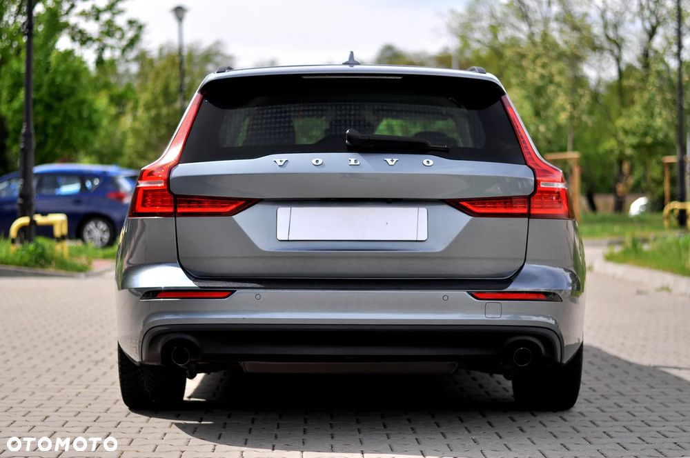 Volvo V60 B3 B Geartronic Momentum Pro - 5