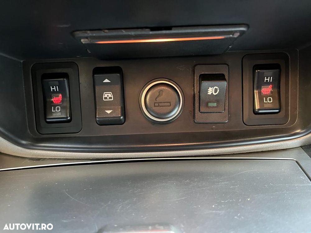 Mitsubishi L200 Pick Up 4x4 Autm. Intense Double Cab - 20