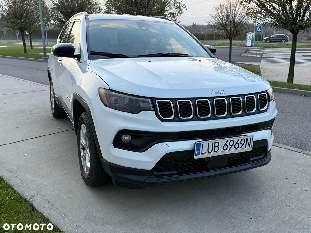Jeep Compass - 15
