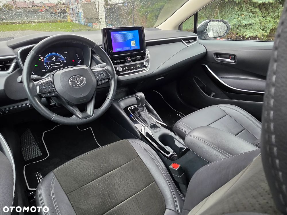 Toyota Corolla - 17