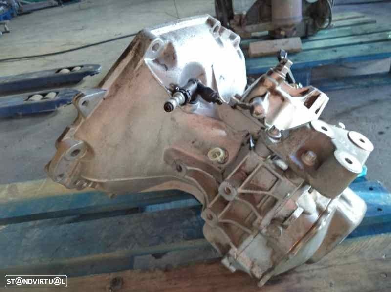 CAIXA VELOCIDADES OPEL ASTRA G FASTBACK 2002 - 2