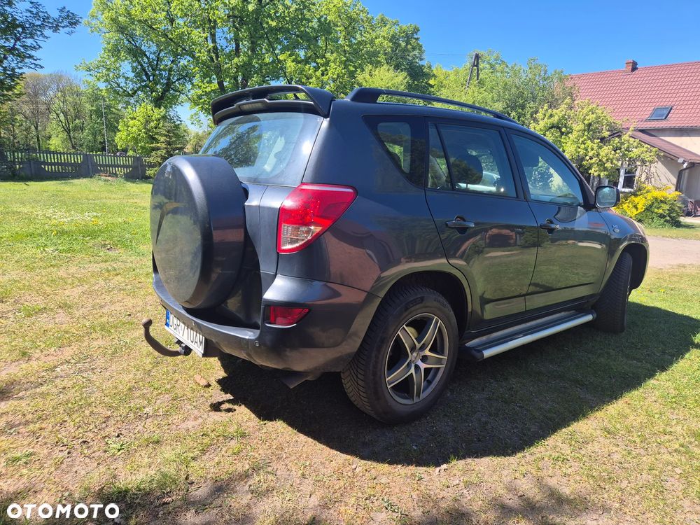 Toyota RAV4 2.2 D-4D Luna - 3