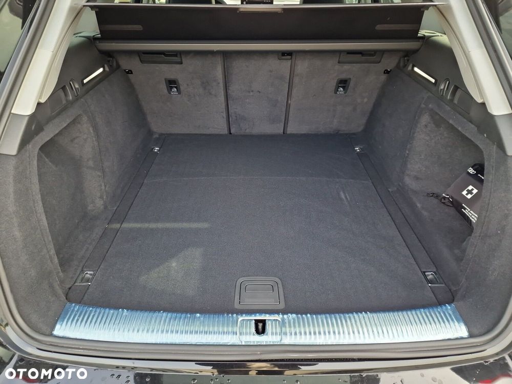Audi A4 Avant 35 TFSI mHEV S Line S tronic - 20