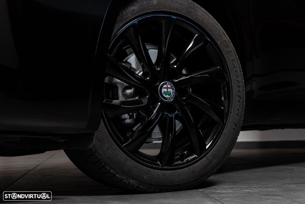 Alfa Romeo Giulietta 1.6 JTDM - 8