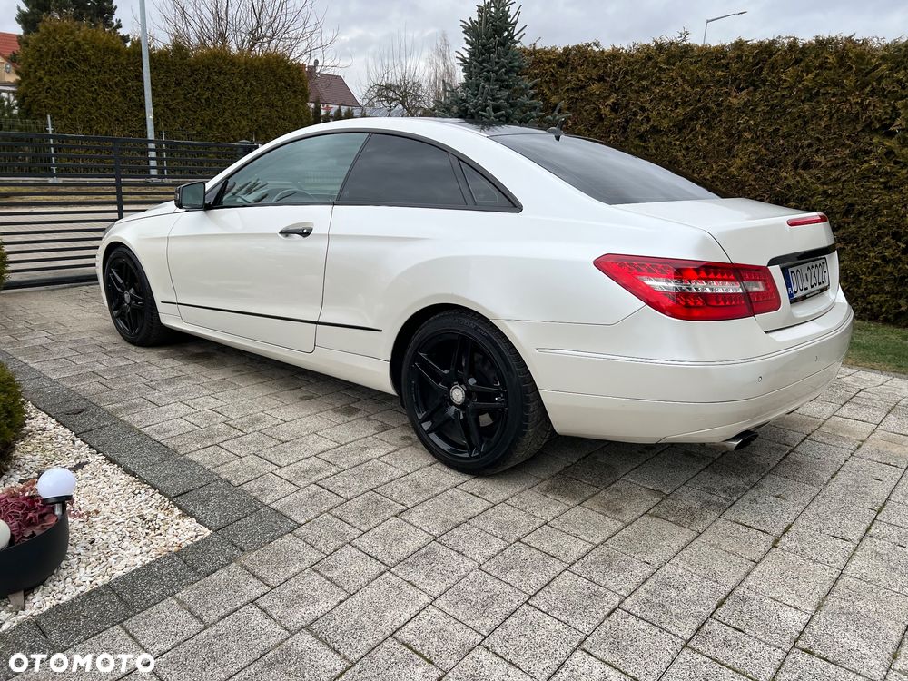 Mercedes-Benz Klasa E - 10