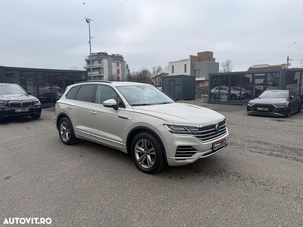 Volkswagen Touareg V6 TSI 4MOTION Elegance - 1