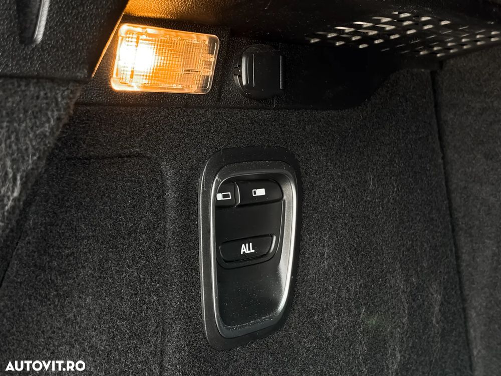 Renault Scenic - 21