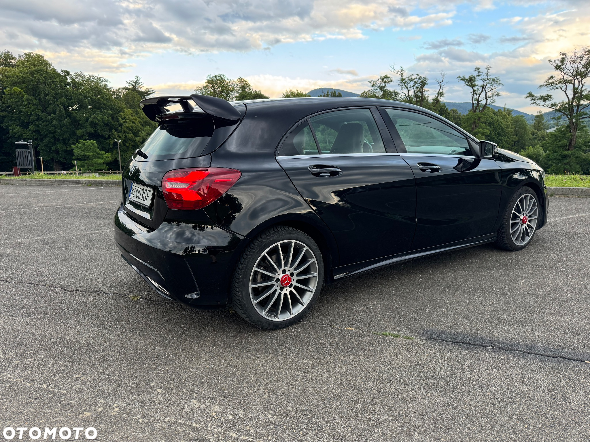 Mercedes-Benz Klasa A 220 4Matic 7G-DCT AMG Line - 4