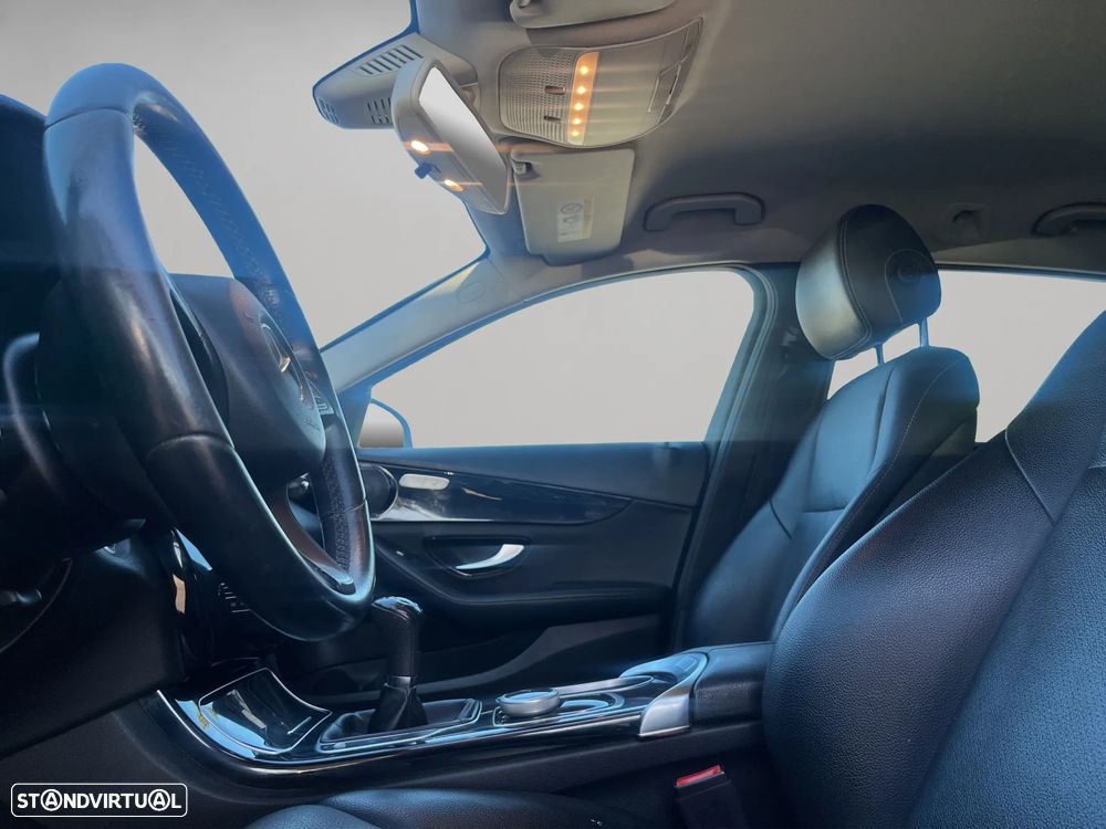 Mercedes-Benz C 200 d Avantgarde - 9