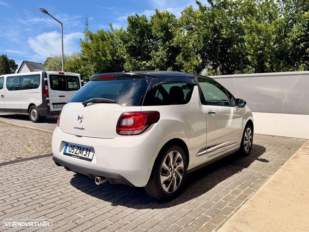 Citroën DS3 1.4 e-HDi Chic CMP - 6