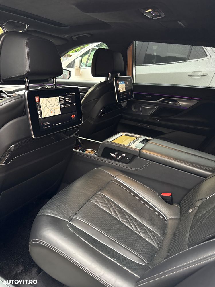 BMW Seria 7 750Li xDrive - 11