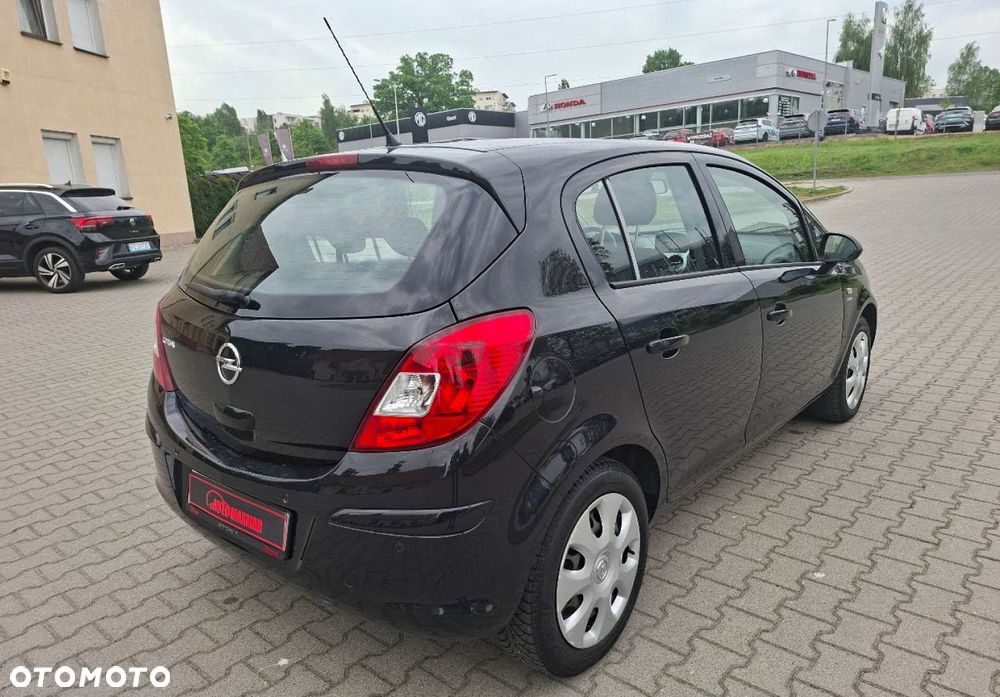 Opel Corsa - 8
