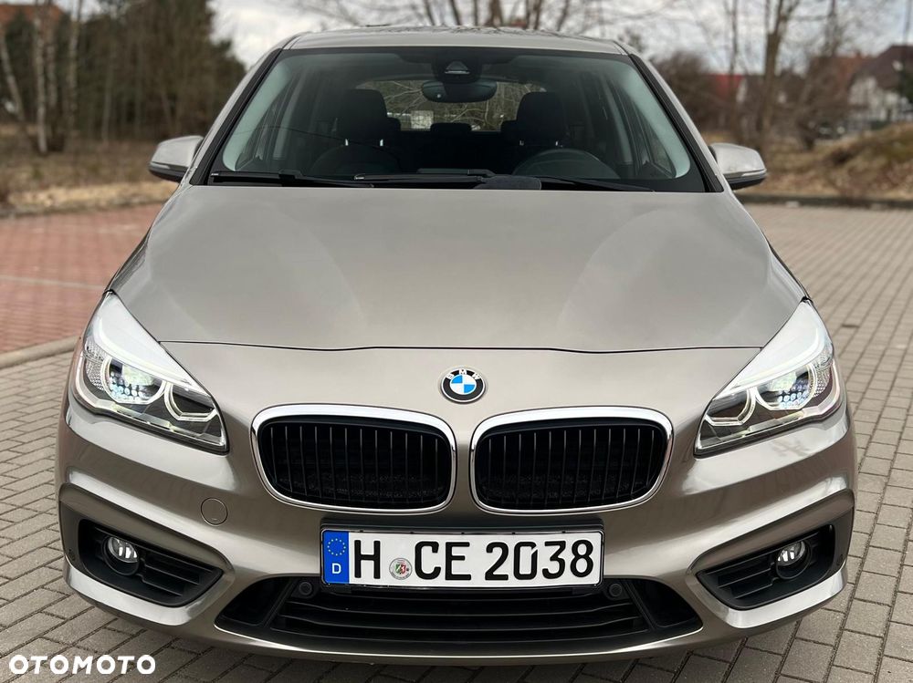 BMW Seria 2 218d Sport-Aut Sport Line - 2