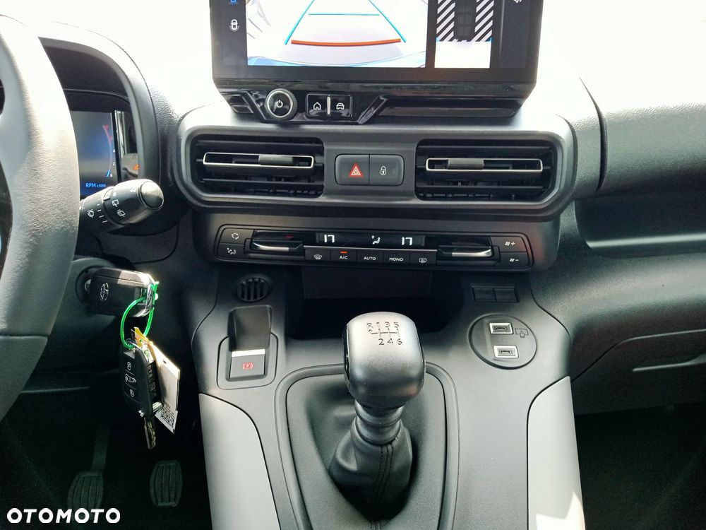 Toyota Proace City Verso 1.5 D-4D Family - 17