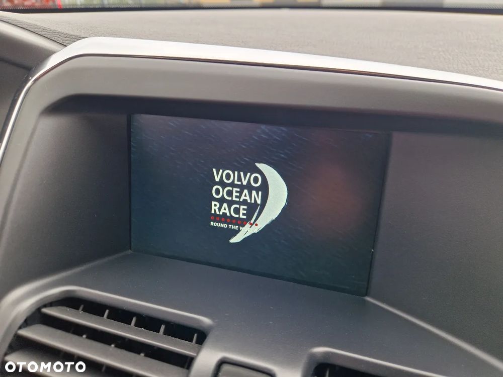 Volvo XC 60 D3 Geartronic Ocean Race - 36